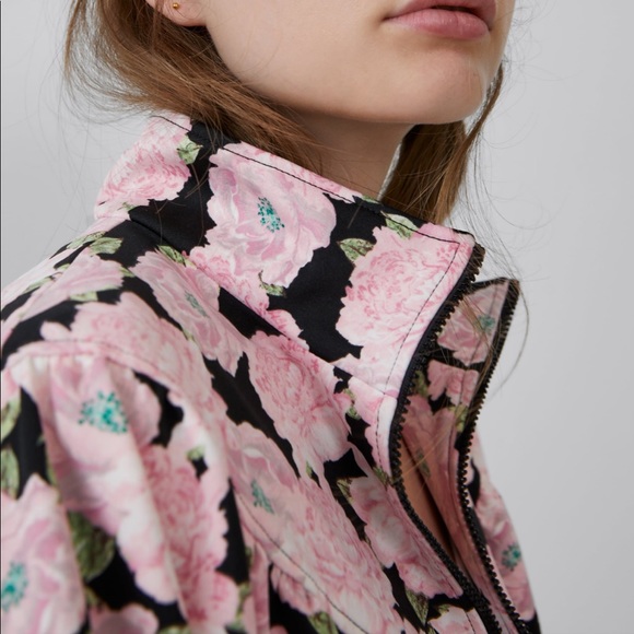 ZARA Floral Print Bomber Jacket - Picture 4 of 8